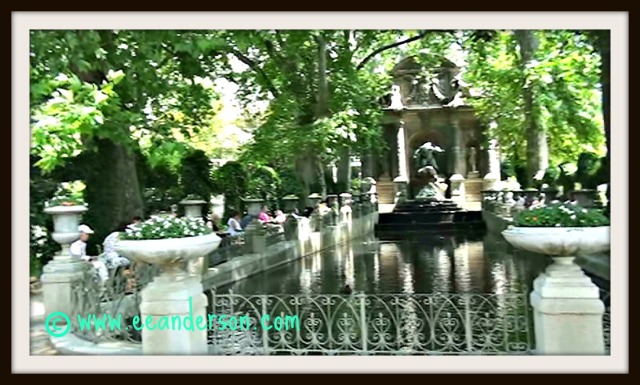 Medici fountain Luxembourg gardens