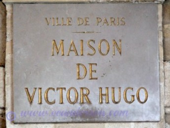 Plaque on Victor Hugo's home