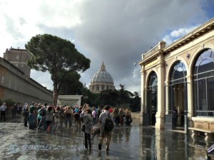 Court  yard at Vatican museum